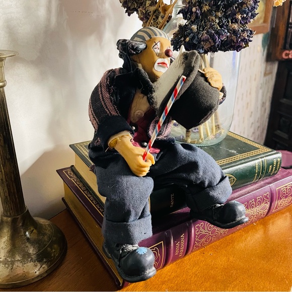 Vintage Clowncore Hobo Clown Adjustable Mantle Figurine - Picture 1 of 7
